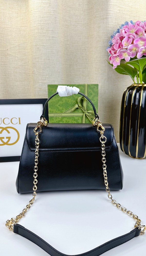 激安グッチバッグコピー内部構造